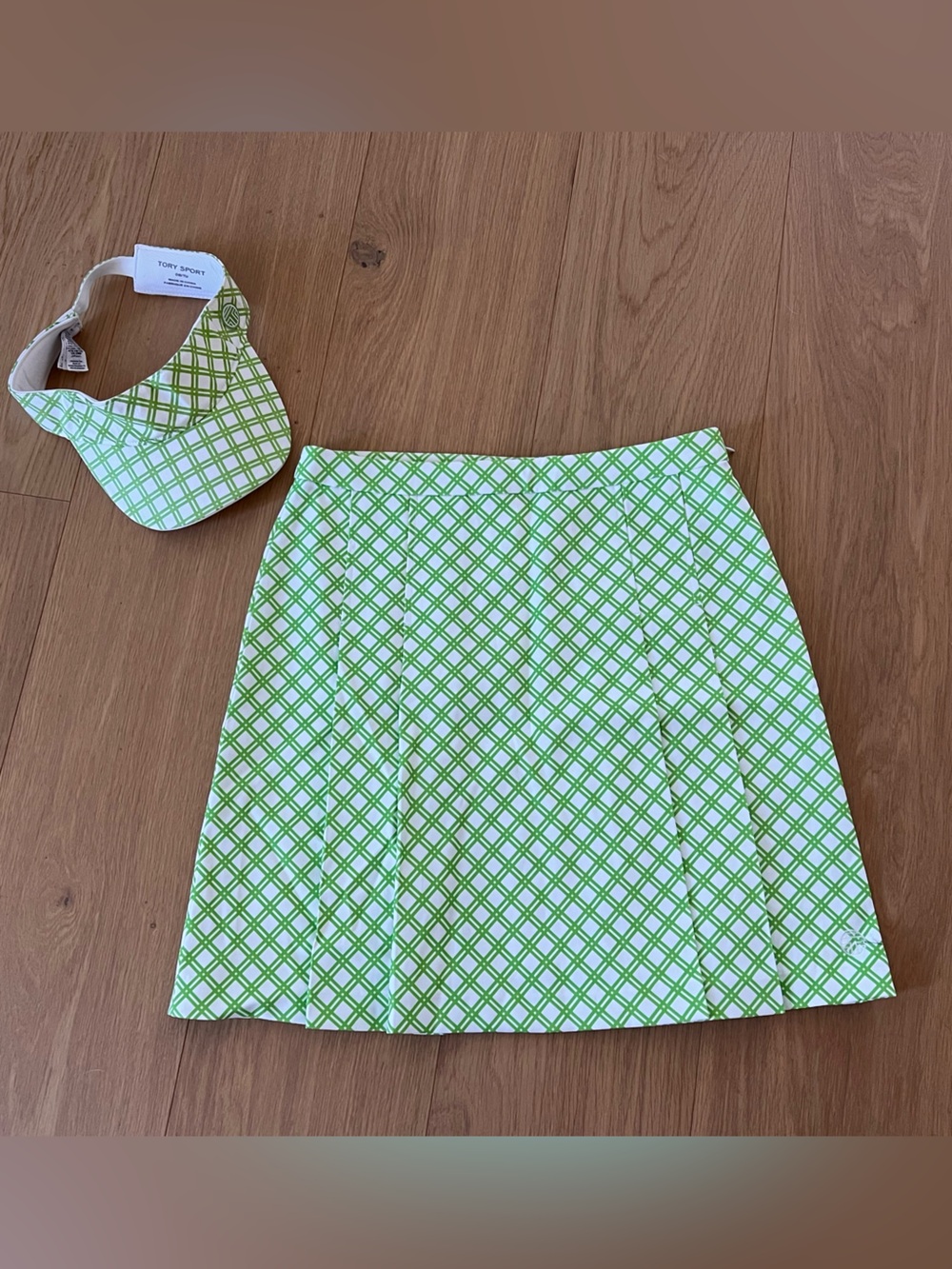 Tory Sport Golf White & Lime Green Plaid A-Line Mini Skirt & Visor Small NWOT